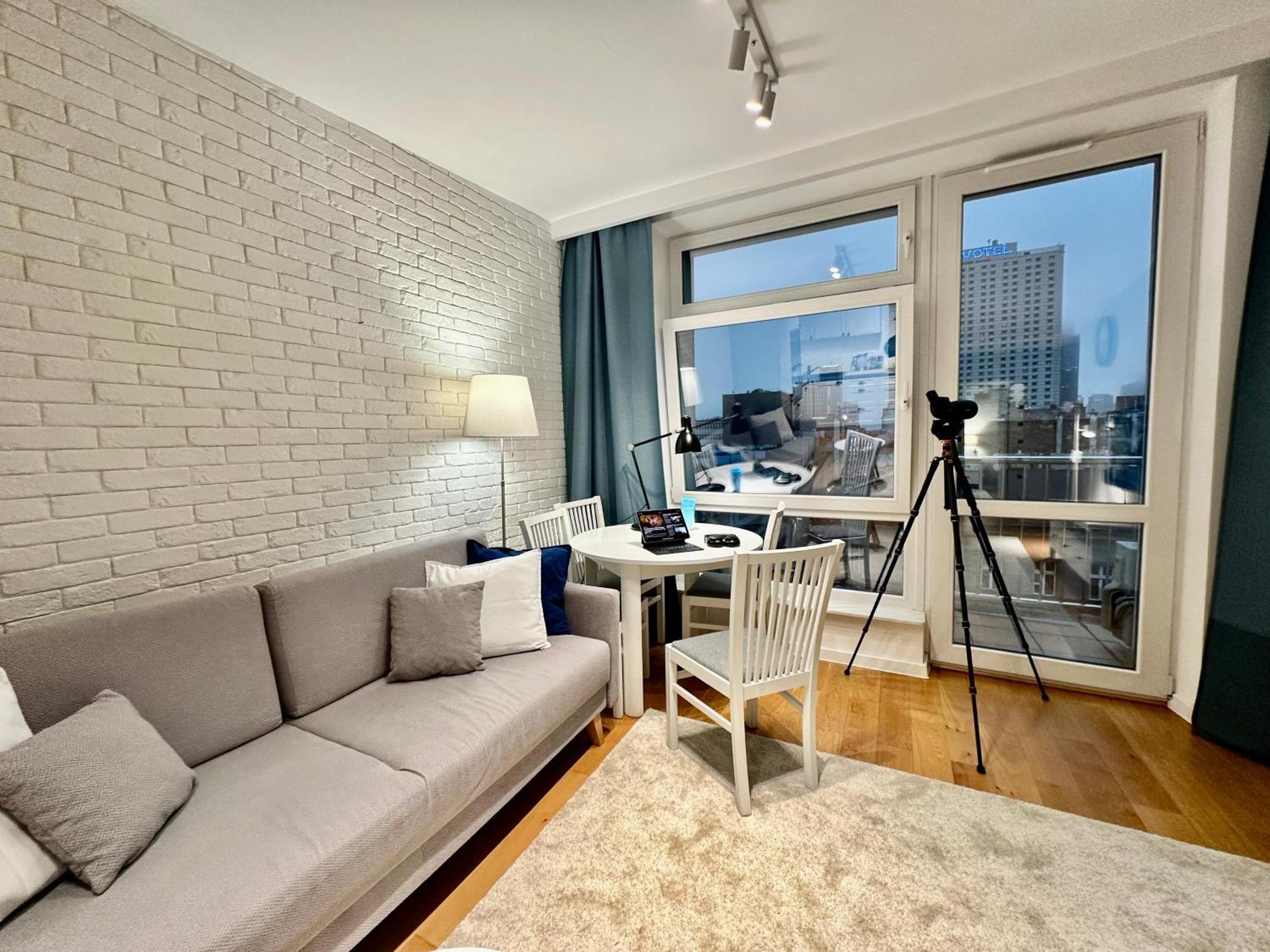 Smyk Wifi 1gbs 70tv Max Appletv Netflix * Warsaw