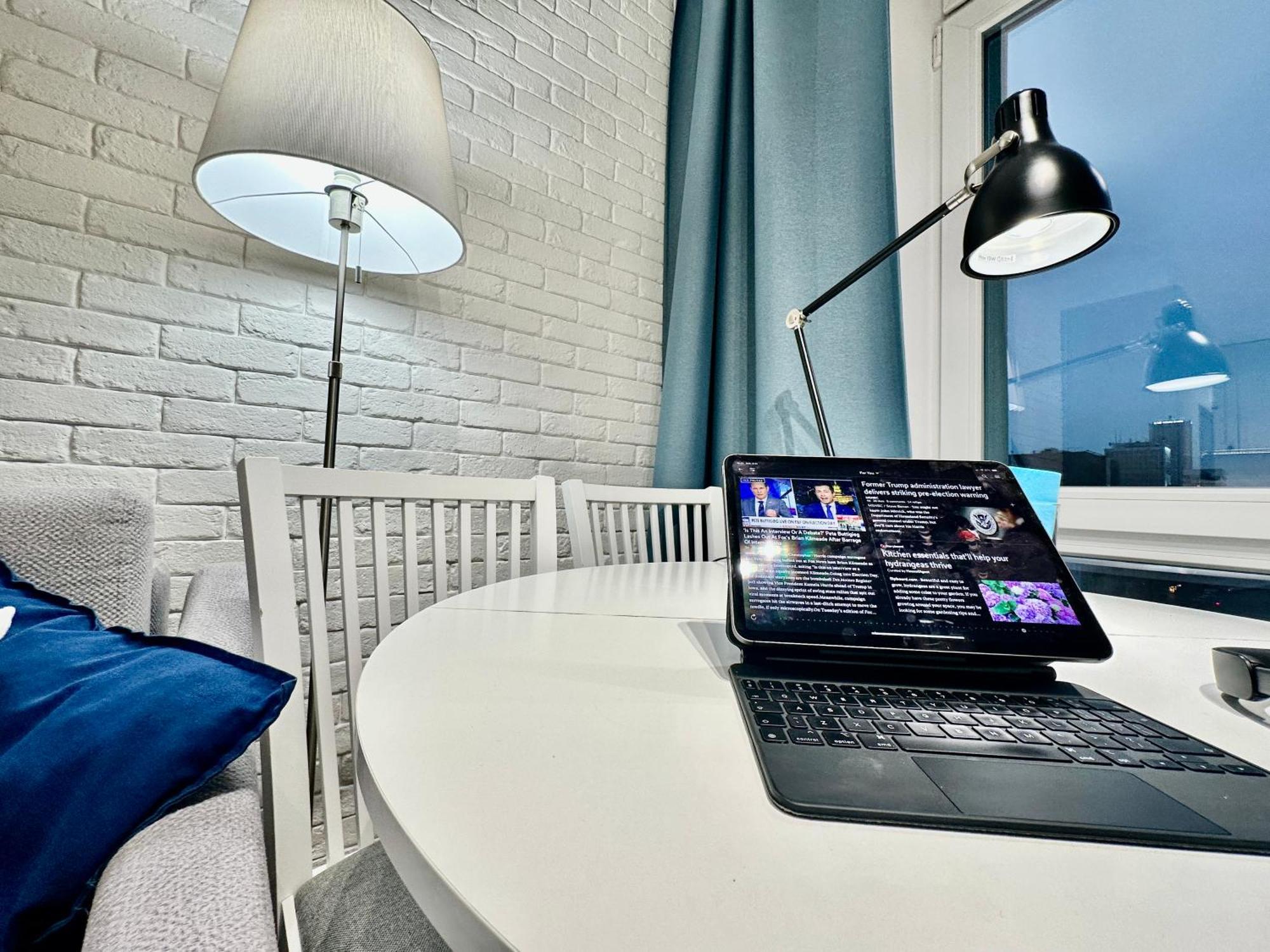 Smyk Wifi 1gbs 70tv Max Appletv Netflix *
